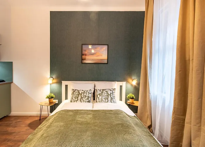 Very Central - Calm Studio - Modern Design